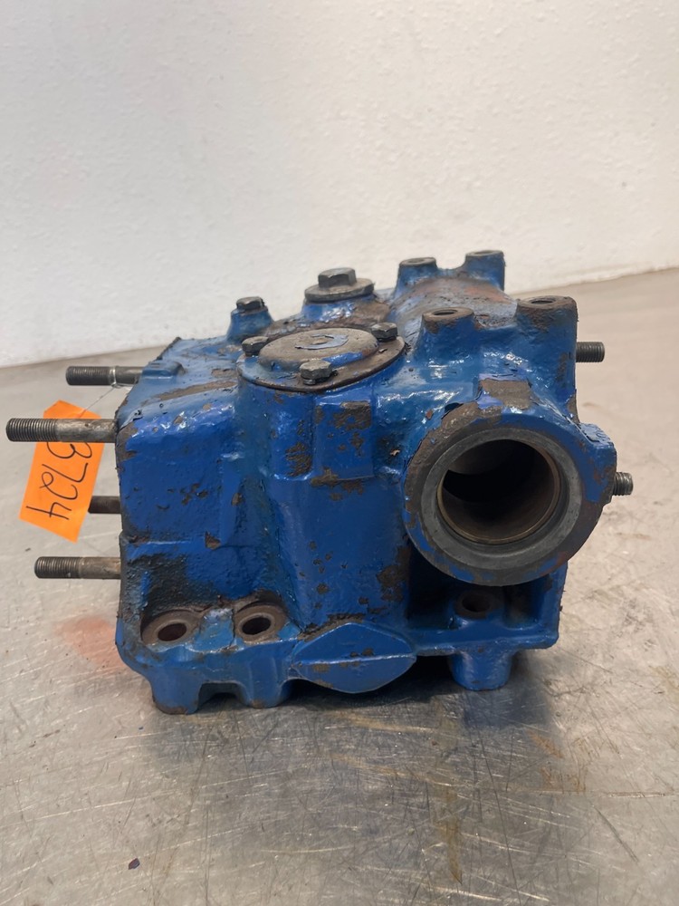 Long 260 Tractor 3pt Rockshaft Housing