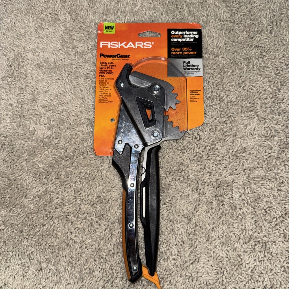 Fiskars Powergear Pipe Cutter 1 1/4" PVC PEX CPVC Workshop Hardware Pipe Tool