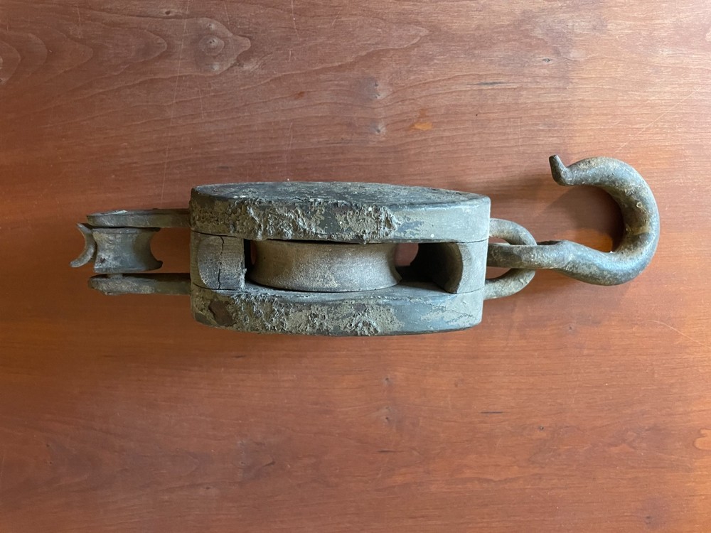 Antique pulley, single, wood, cast iron hook