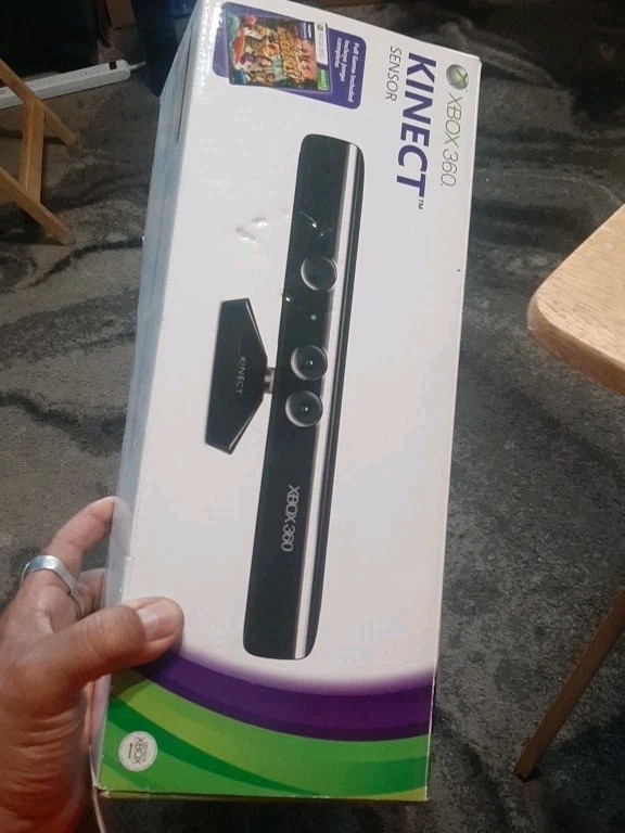 Microsoft Xbox 360 Kinect Sensor Fast Ship No game included