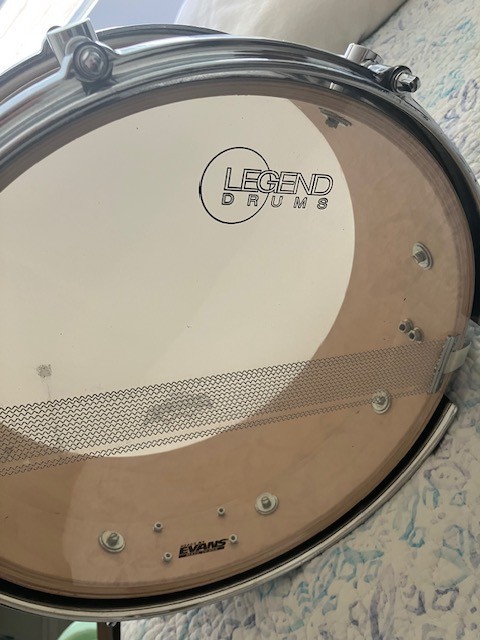 Legend snare drum from Kaman
