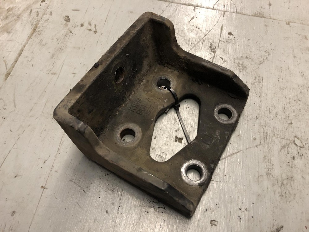 Cummins ISX Right/Passenger Engine Mount - Used