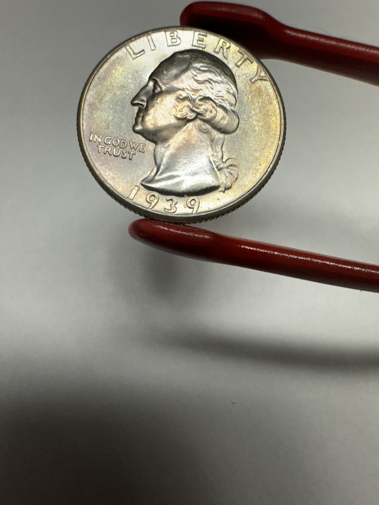 1939 Washington Quarter - Uncirculated - Subtle Rainbow Toning Toned