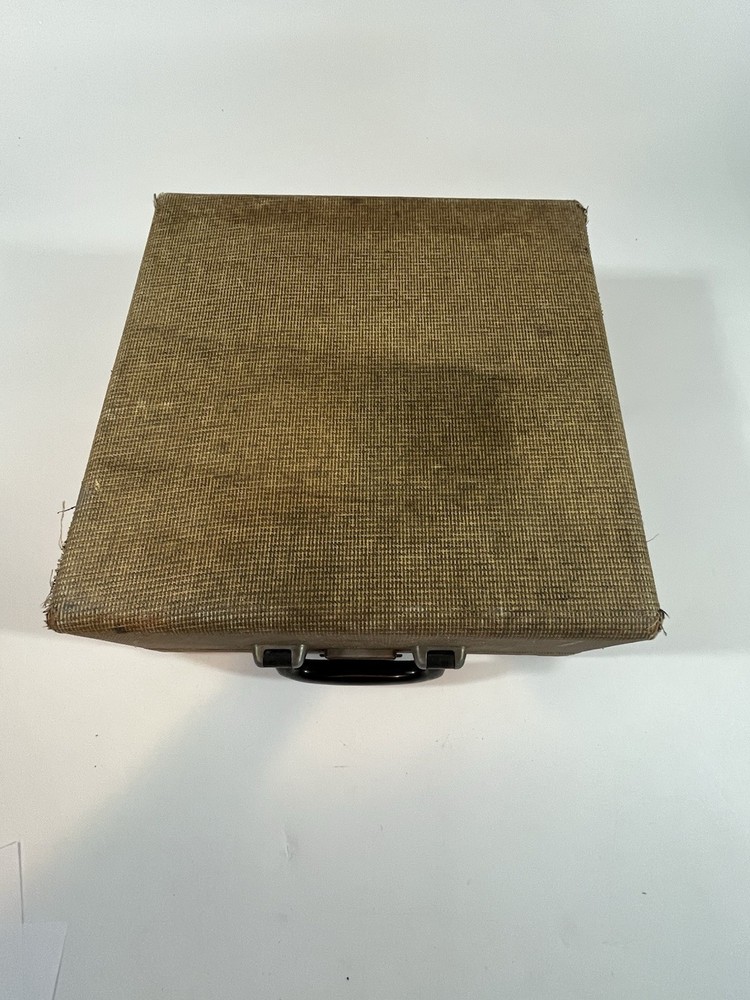 Smith Corona Typewriter With Carry Case Green Keys