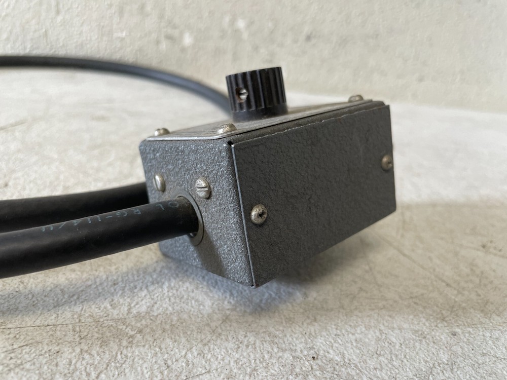 Precision Apparatus E-300 High Frequency Square Wave Attenuator – GND/High Input