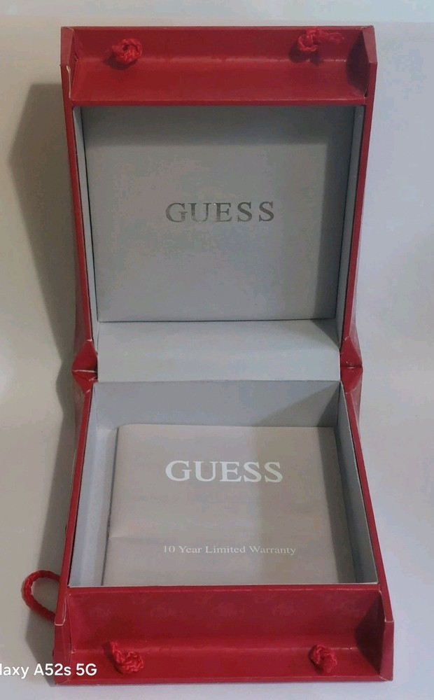 Beautiful Guess Watch Presentation Box