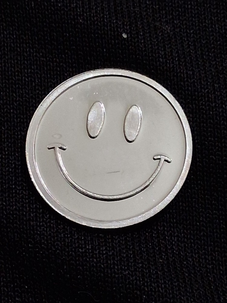 Smiley Face 1 Gram .999 Fine Silver