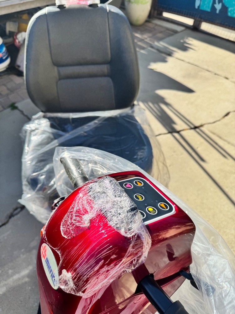 New Merits 3 Wheel Mobility Scooter