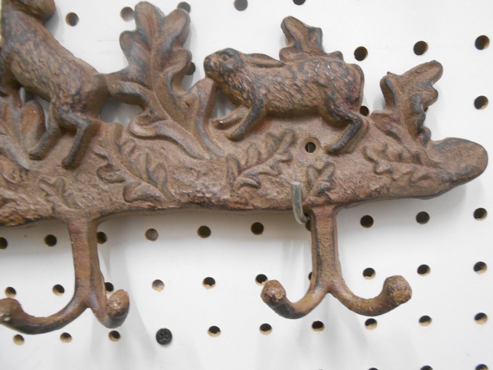 CAST IRON BROWN FINISH THREE RABBIT COAT HOOK (3 DOUBLE HOOKS)