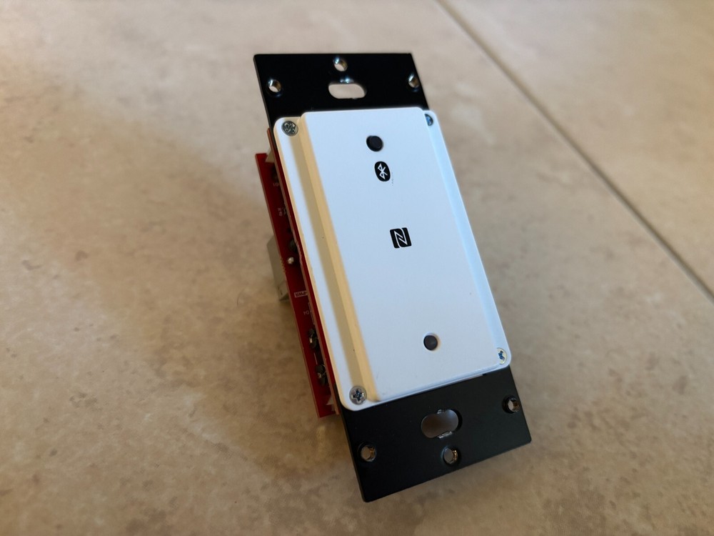 Clearone CONVERGE Bluetooth Expander - Wall Plate Piece - Tested & Working