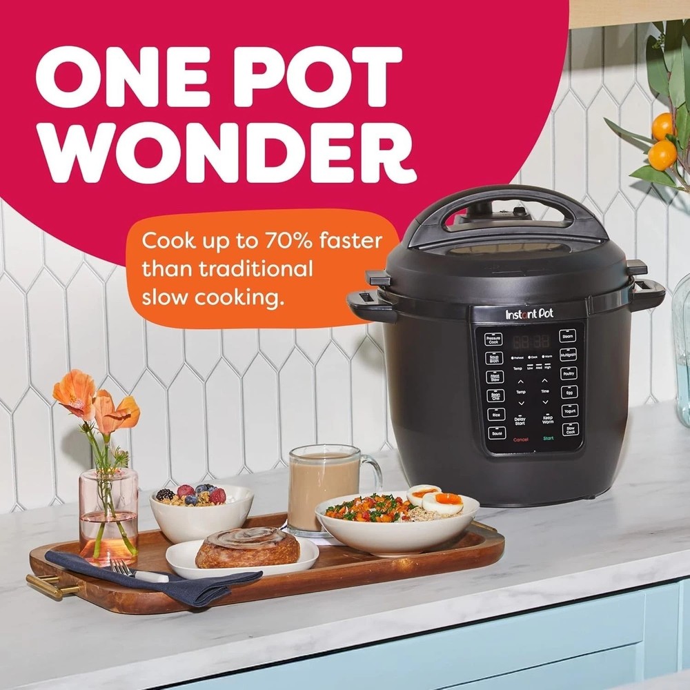 Programmable 6QT Pressure Cooker - Black