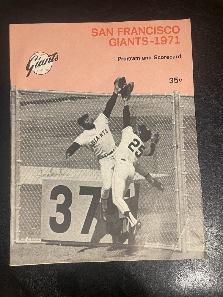San Francisco Giants 1971 Program And Scorecard.