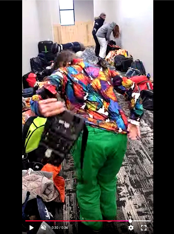 Snowboard Tailbone Protector by Booty Guard