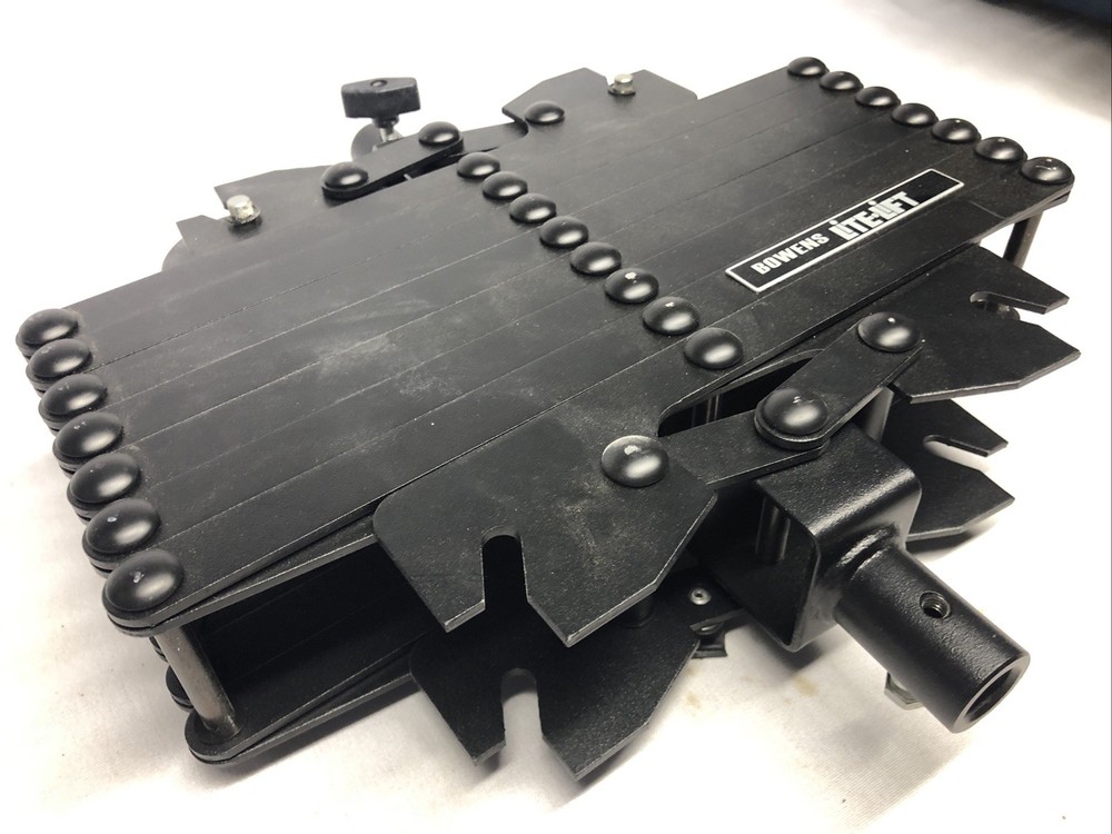 Bowens Lite Lift Pantograph Light Mount