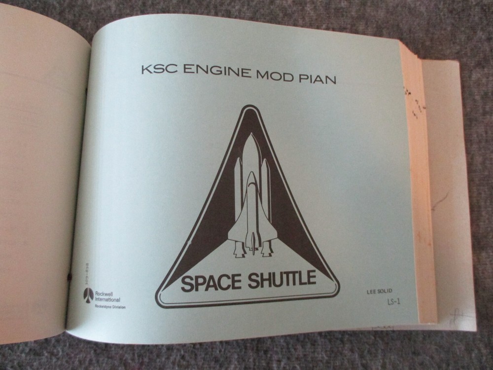 NASA/ROCKETDYNE SPACE SHUTTLE SSME 1980 ENGINE DEVELOPMENT REVIEW+BOOKLET