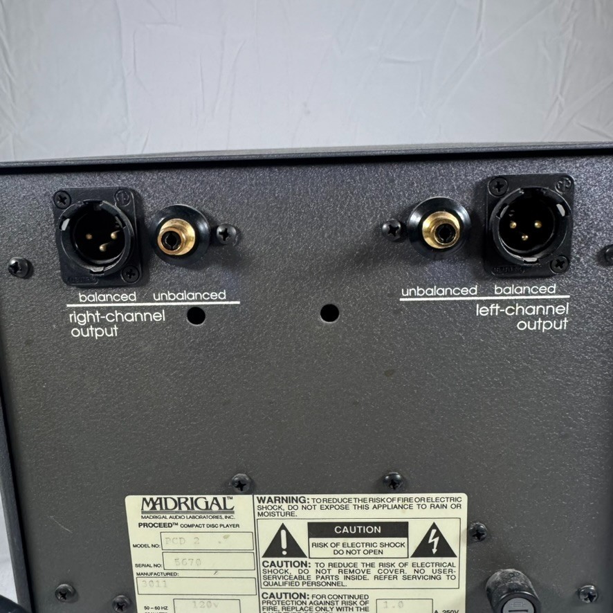 MADRIGAL PROCEED PCD 2 CD COMPACT DISC PLAYER SN #5670 READ