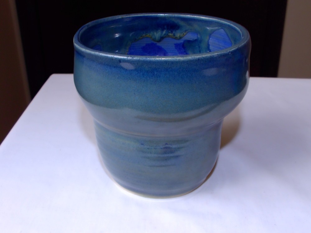 HAND THROWN STUDIO POTTERY PLANTER 4" BLUE JMC POTTERY