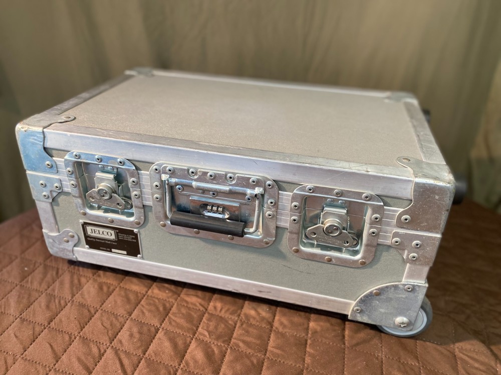 Jelco ATA Rolling Equipment Case w/ Telescoping Handle + Epson Projector Tested