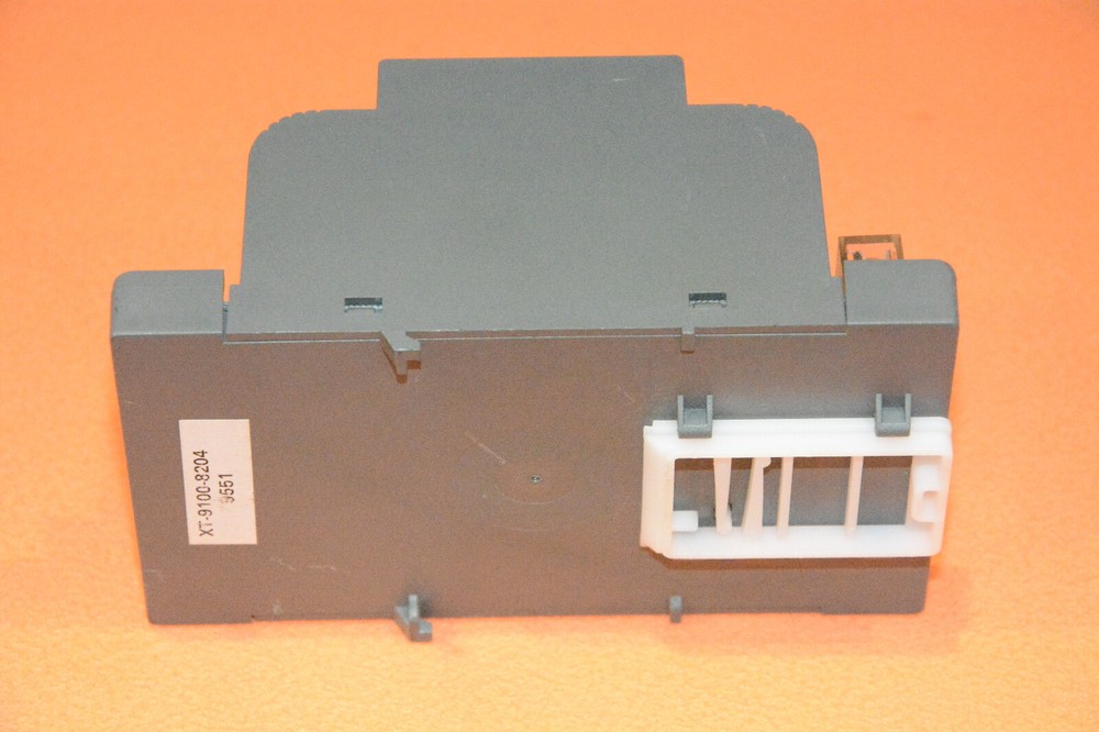 Johnson Controls Metasys XT-9100-8204 Expansion Module