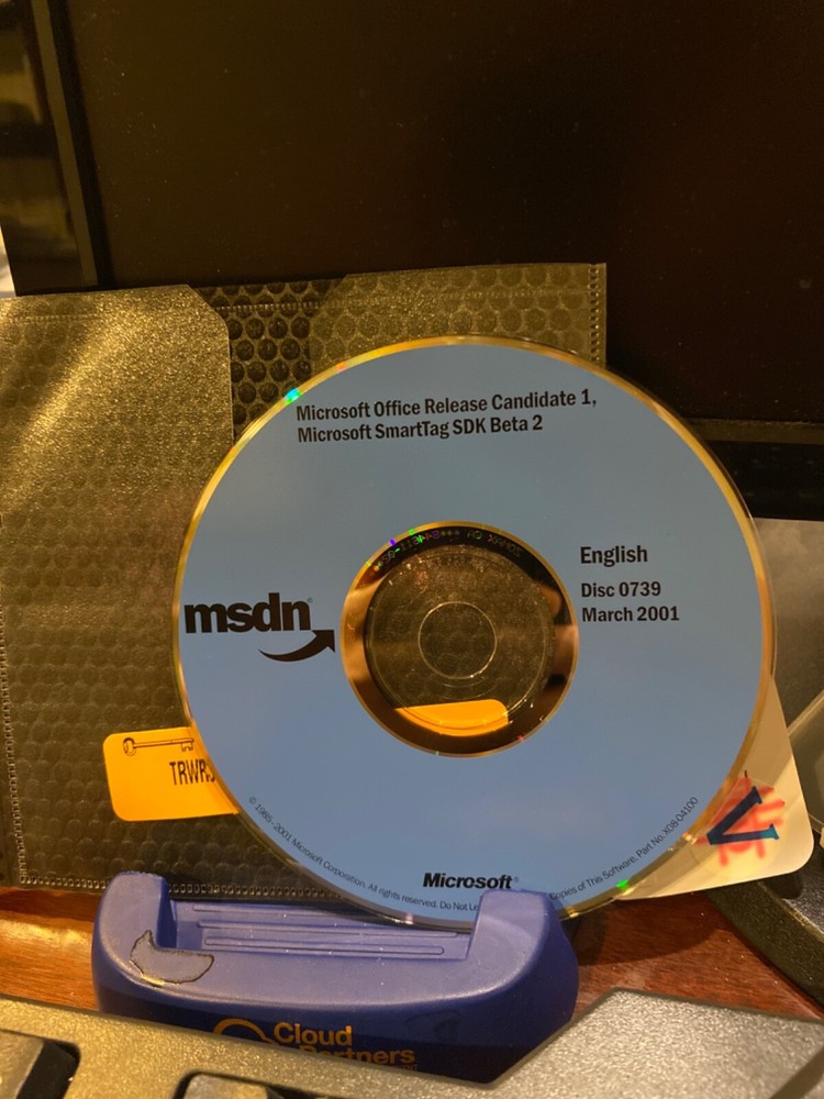 AUTHENTIC BRAND NEW Microsoft Office Release Candidate1 + SmartTag SDK CD+ Keys