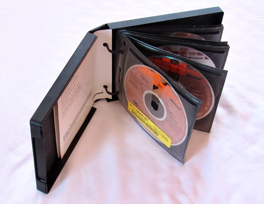 Microsoft Visual Studio 2005 Professional Edition MSDN - Sub Renewal + POSTERS