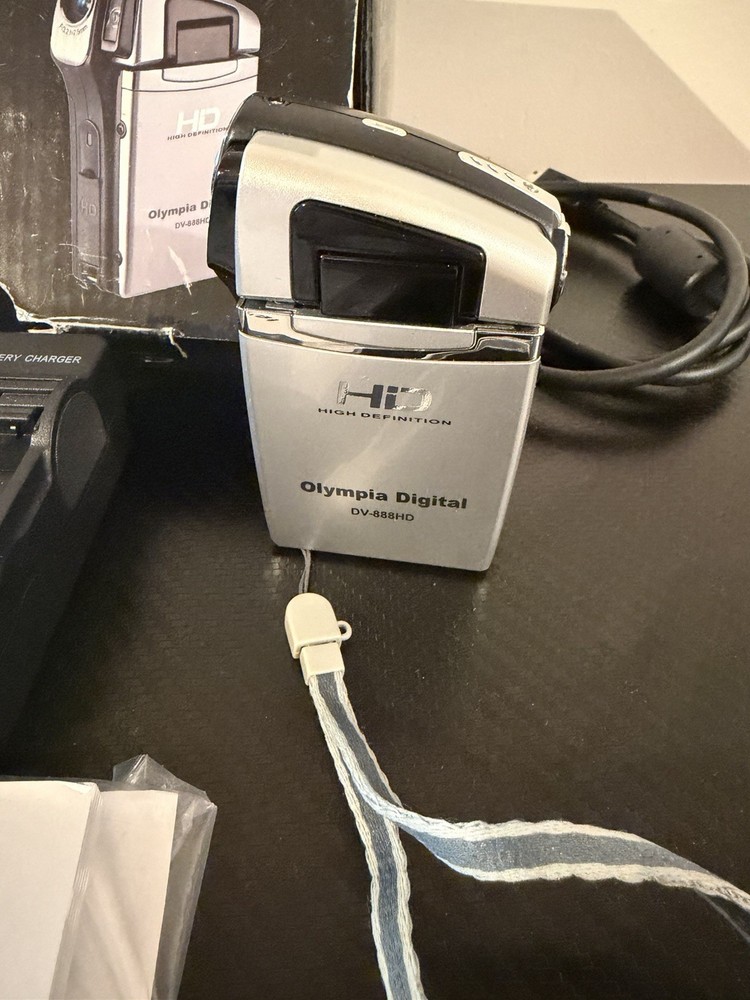 Olympia Digital Camcorder - DV-888HD.