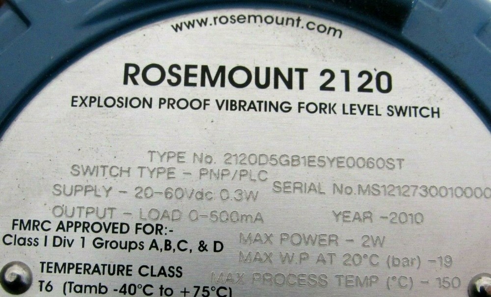 NEW ROSEMOUNT 2120 VIBRATING FORK LEVEL SWITCH 2120D5GB1ESYE0060ST