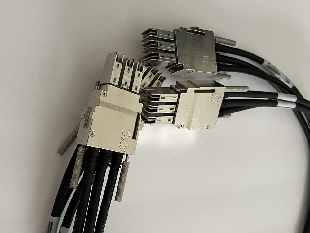 Lot of 2 Cisco STACK-T1-1M StackWise-480 1m Stacking Cable 800-40404-01 UNTESTED