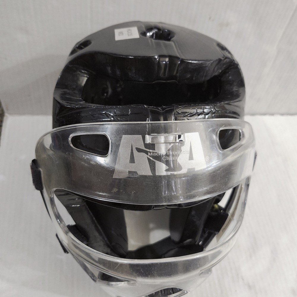Macho ATA Sparring Helmet Size Medium Red Face Shield Martial Arts