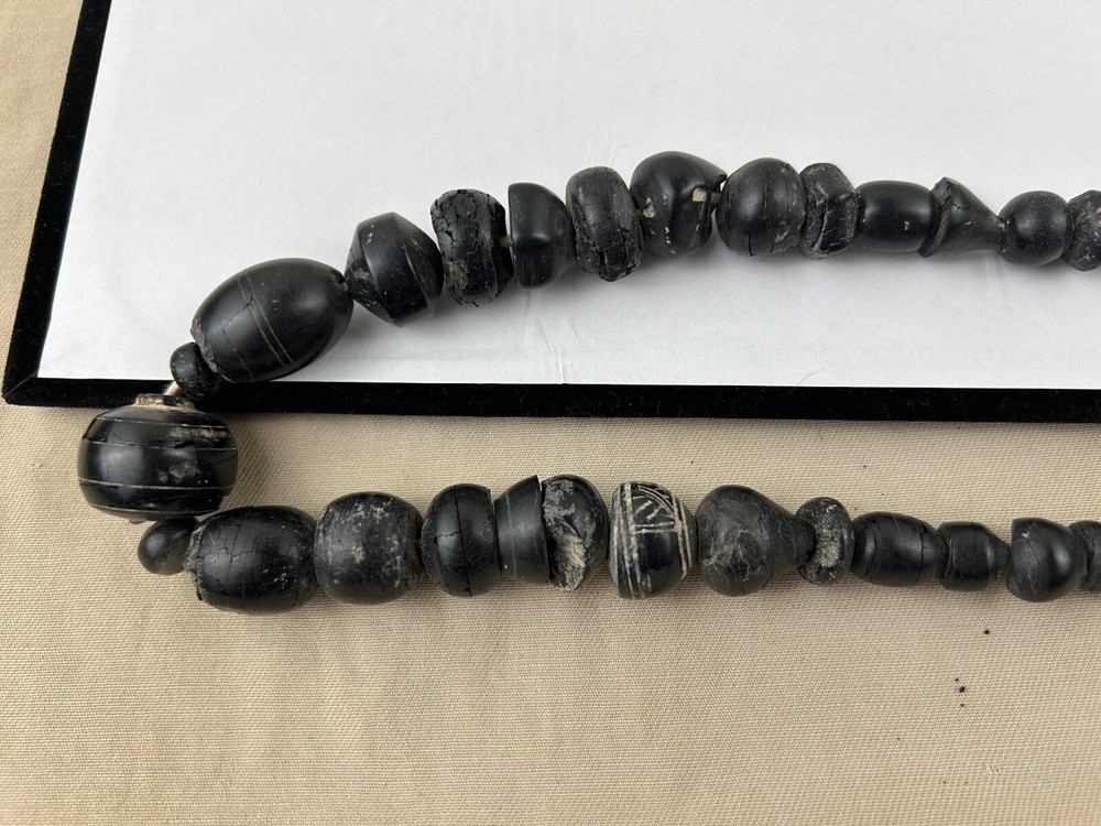 Ancient Bactrian Black Banded Agate and Jet Beads