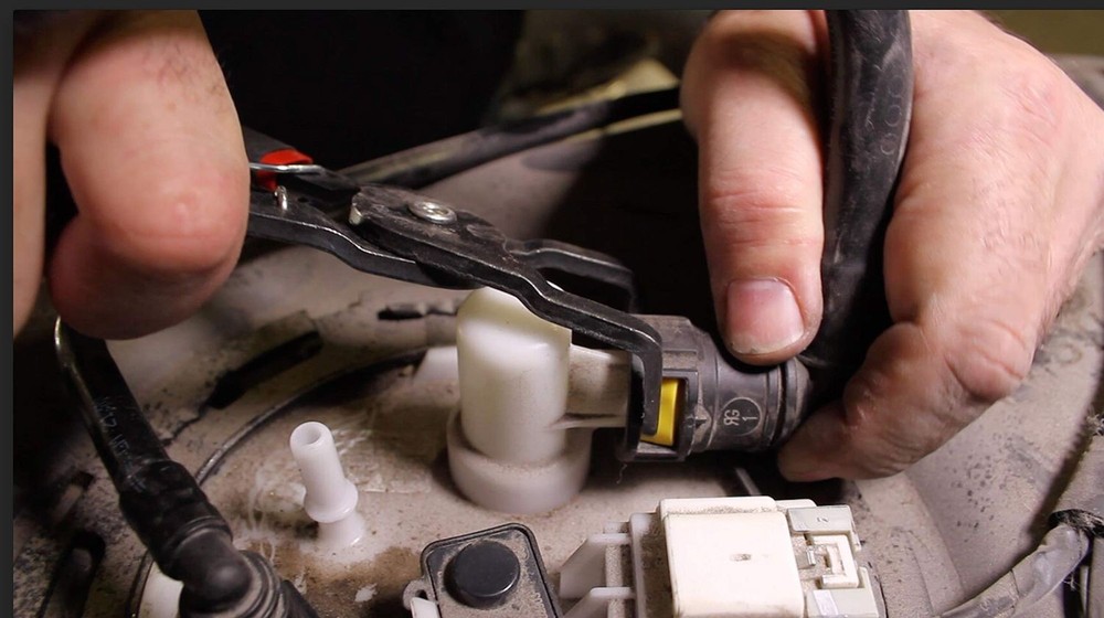 Lisle 37160 Disconnect Pliers