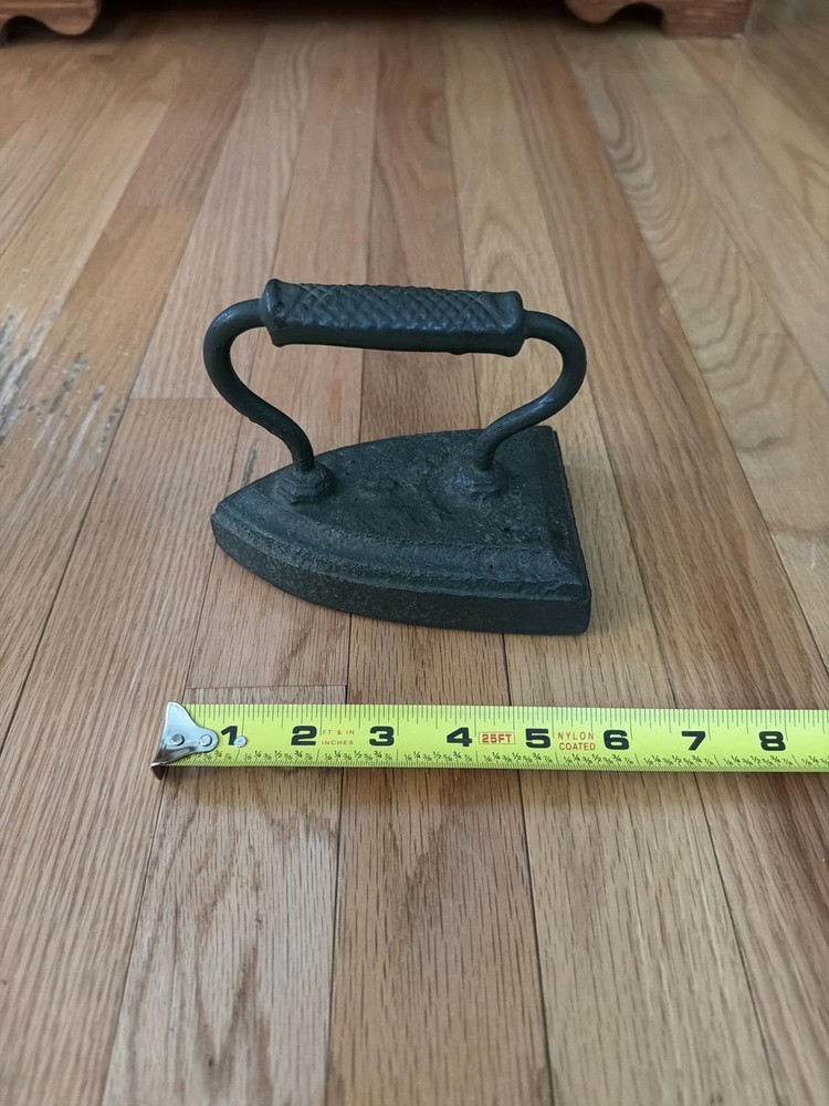 Vintage Cast Iron Clothes Iron #6