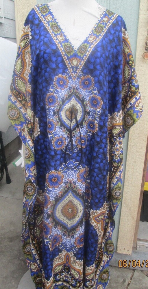 Boho  Caftan Batwing new Printed Crepe caftan top/poncho