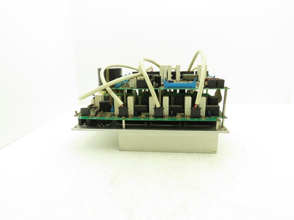 Fanuc A06B-6076-H101 Servo Amplifier 230V