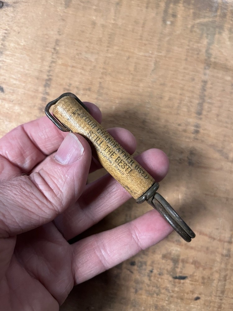 OLD I W HARPER WHISKEY CORKSCREW