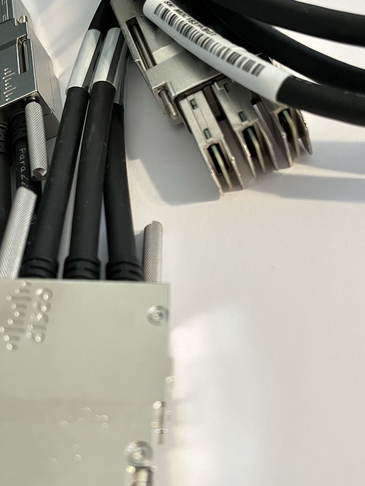 Lot of 2 Cisco STACK-T1-1M StackWise-480 1m Stacking Cable 800-40404-01 UNTESTED