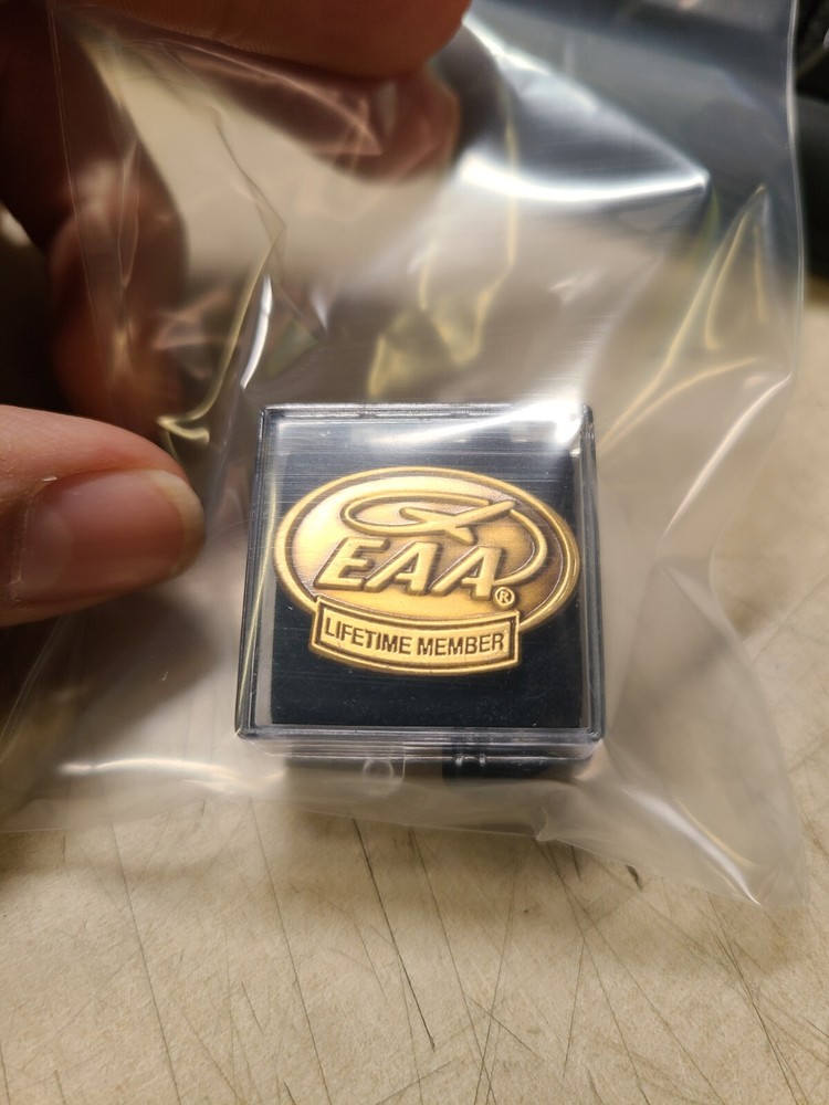 EAA lifetime member Pin