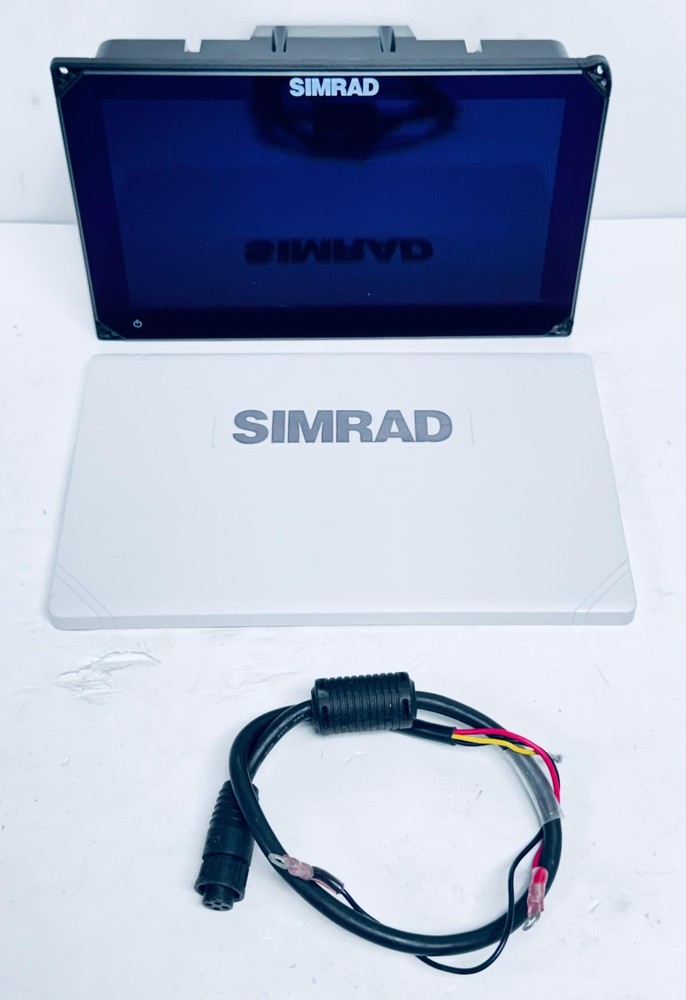 Simrad NSX 9 Chartplotter GPS  | C-MAP MFD Display NXS 3009
