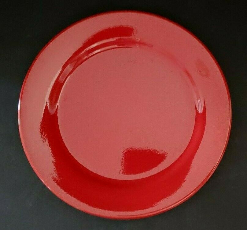 PIER 1 RED PATTERN EARTHENWARE SALAD PLATE MADE IN SPAIN 8 3/8"