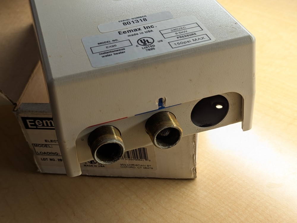 Eemax EX95 EX 95 Electric Tankless Water Heater -Used Good Condition 240v in Box