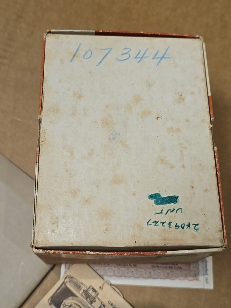 Vintage Meteor Reflex Camera, Universal Camera Corp. ** Box Instructions ONLY **