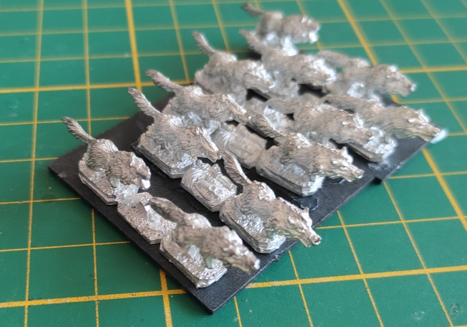 Warmaster 10mm: Fatal Wolves Vampire Counts / Dire Wolves Vampire Counts