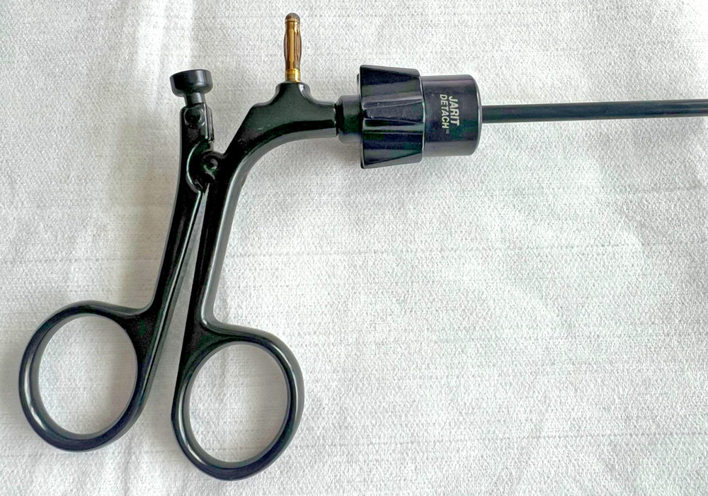 Jarit Lap Micro Scissors "Tube Only Without Scissors"