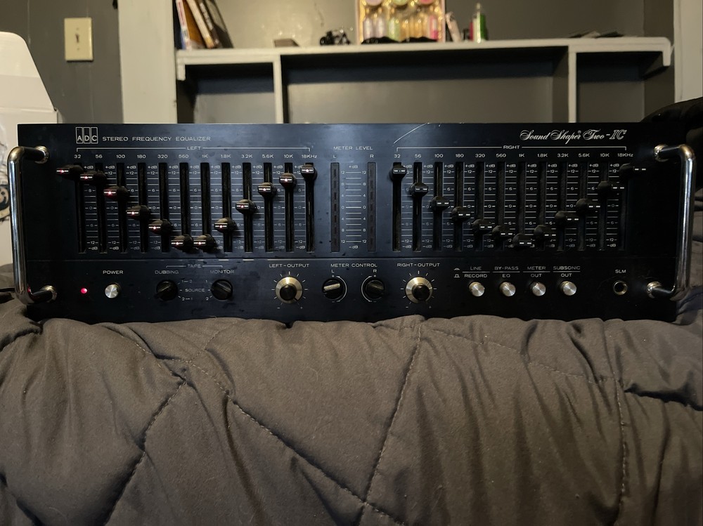 ADC SS-2 IC SOUND SHAPER TWO-IC GRAPHIC EQUALIZER (READ DESCRIPTION)