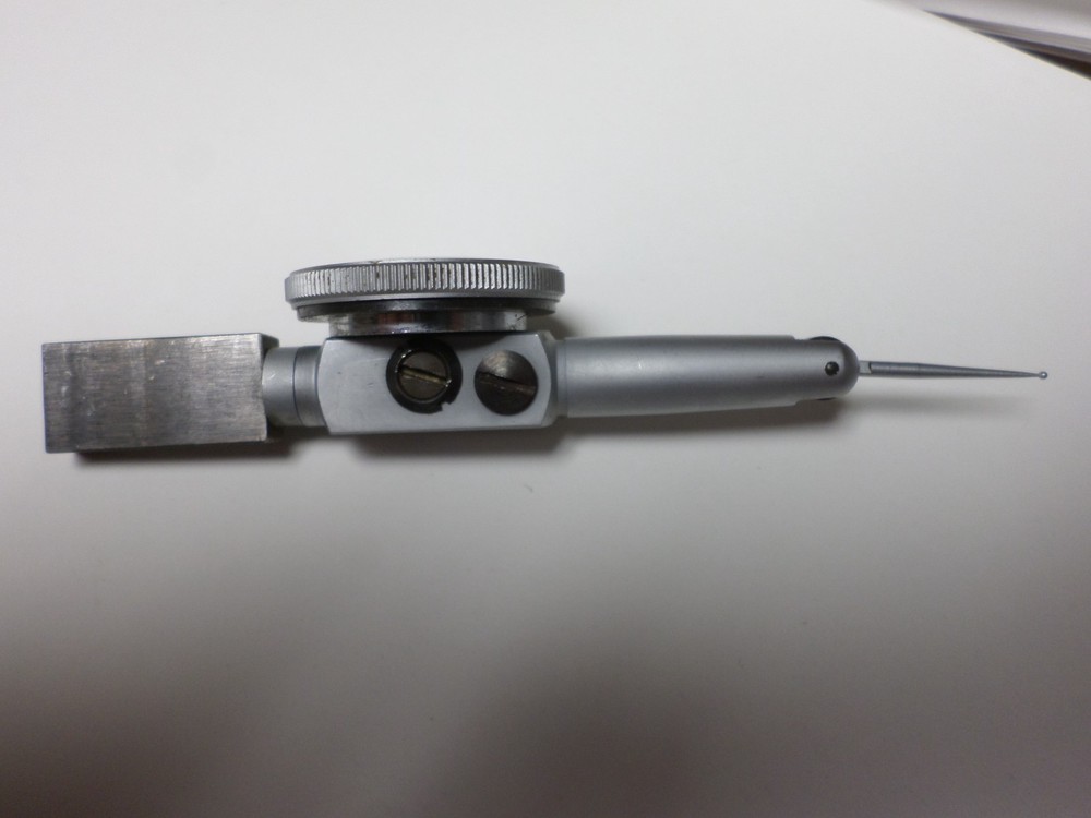 Mitutoyo # 513-118 Dial Indicator - used