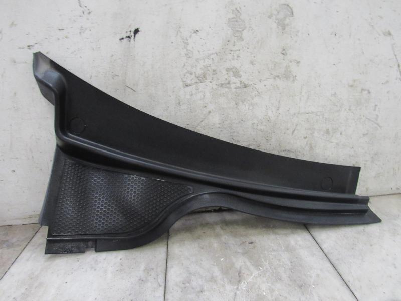 2012 VW TIGUAN Cowl Vent Panel