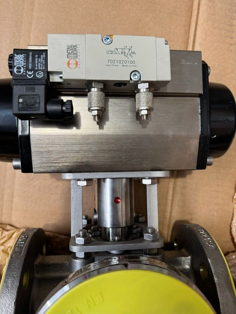 TRI-MATIC, Pneumatically driven AZ 3-way ball valve, (TA34500)