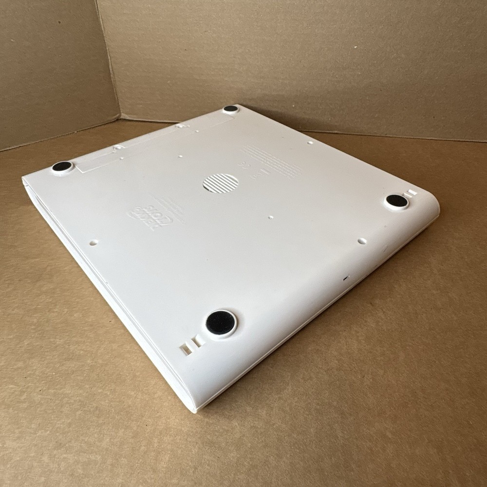 FlashPad Electronic Light & Touch Games Toy Element White Pre-owned Memory Game