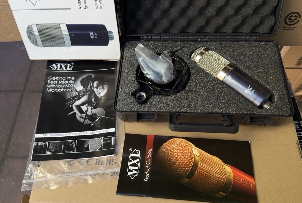 MXL R144 Ribbon Microphone