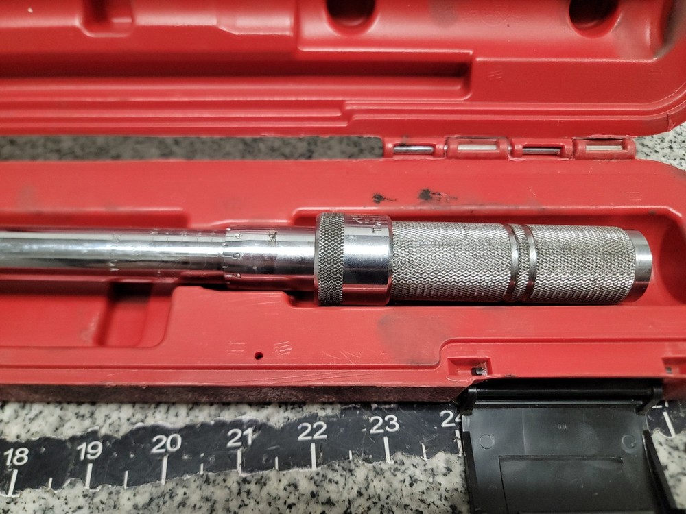 MAC Tools 3/8" Drive Micrometer Adjustable Torque Wrench TWX100FC
